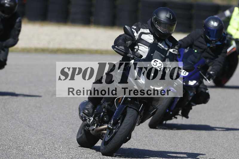 /01 02.04.2026 MAZ ADR/Gruppe gelb Gruppe gruen/52